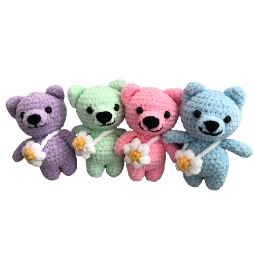 Daisy bear crochet kit - intermediate